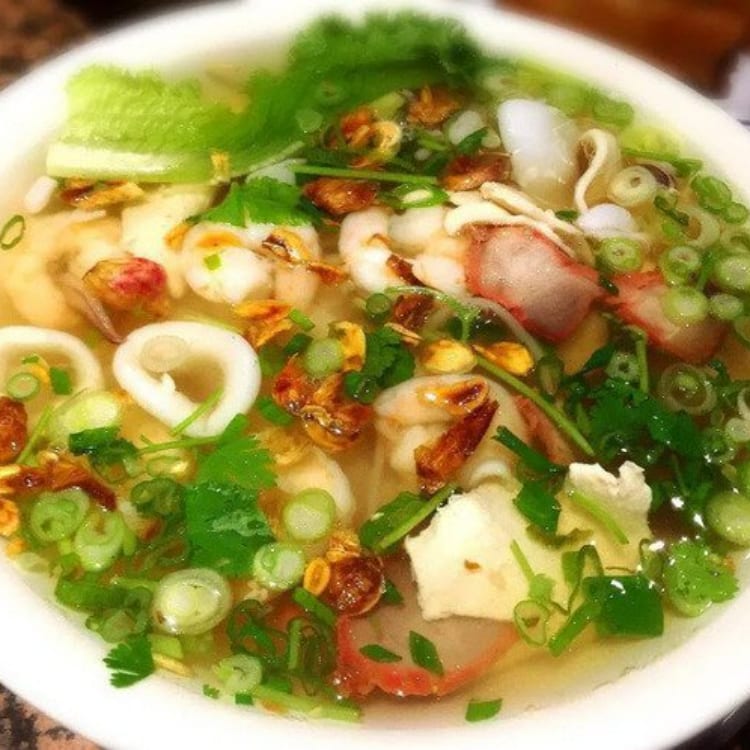 13. Shrimp and Rice Noodle Soup.
