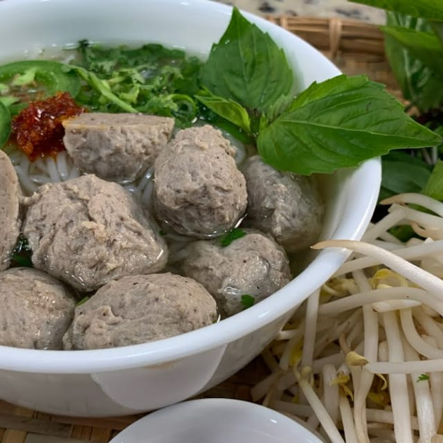 2. Beef Meatballs and Rice Noodle Soup.